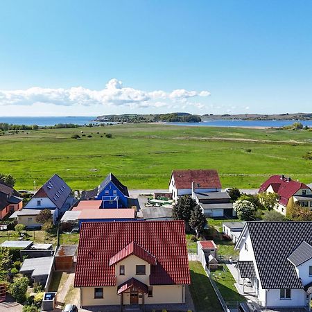 Schicke Fewo Mit Terrasse, Gratis Nutzung Vom Ahoi Erlebnisbad Und Sauna In Sellin - Haus De Niege Wech Fewo 02 Thiessow Exteriör bild