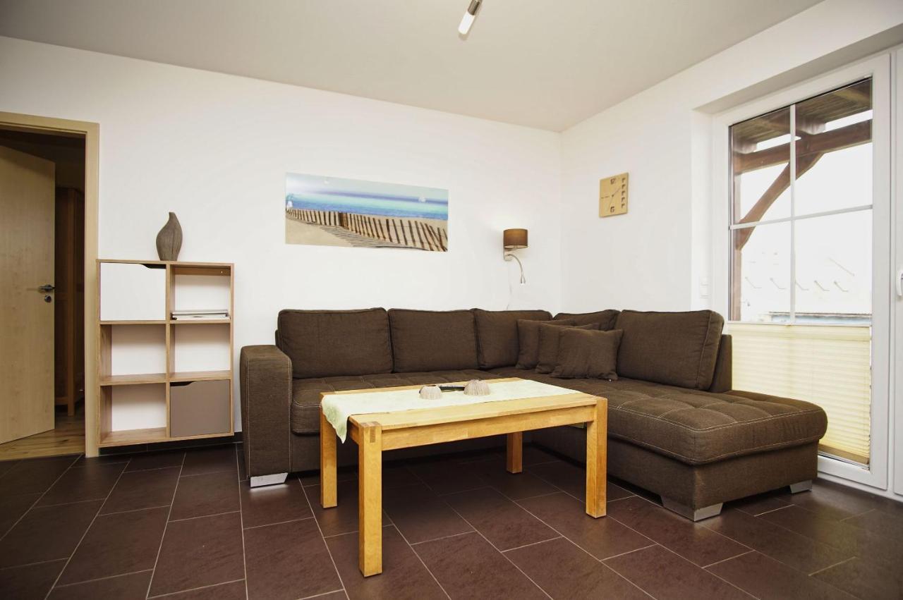 Schicke Fewo Mit Terrasse, Gratis Nutzung Vom Ahoi Erlebnisbad Und Sauna In Sellin - Haus De Niege Wech Fewo 02 Thiessow Exteriör bild