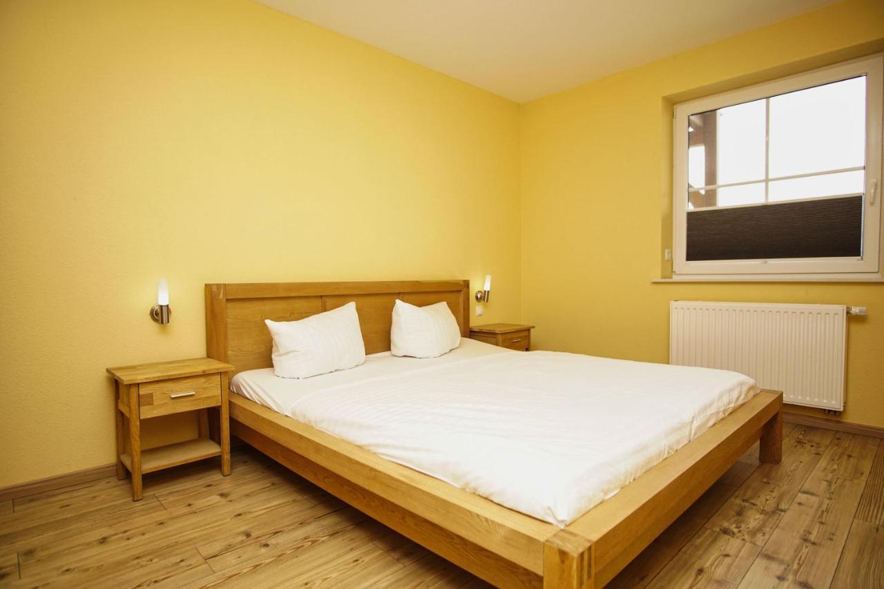 Schicke Fewo Mit Terrasse, Gratis Nutzung Vom Ahoi Erlebnisbad Und Sauna In Sellin - Haus De Niege Wech Fewo 02 Thiessow Exteriör bild