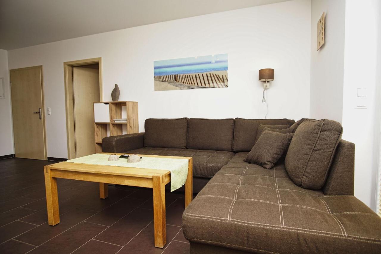 Schicke Fewo Mit Terrasse, Gratis Nutzung Vom Ahoi Erlebnisbad Und Sauna In Sellin - Haus De Niege Wech Fewo 02 Thiessow Exteriör bild