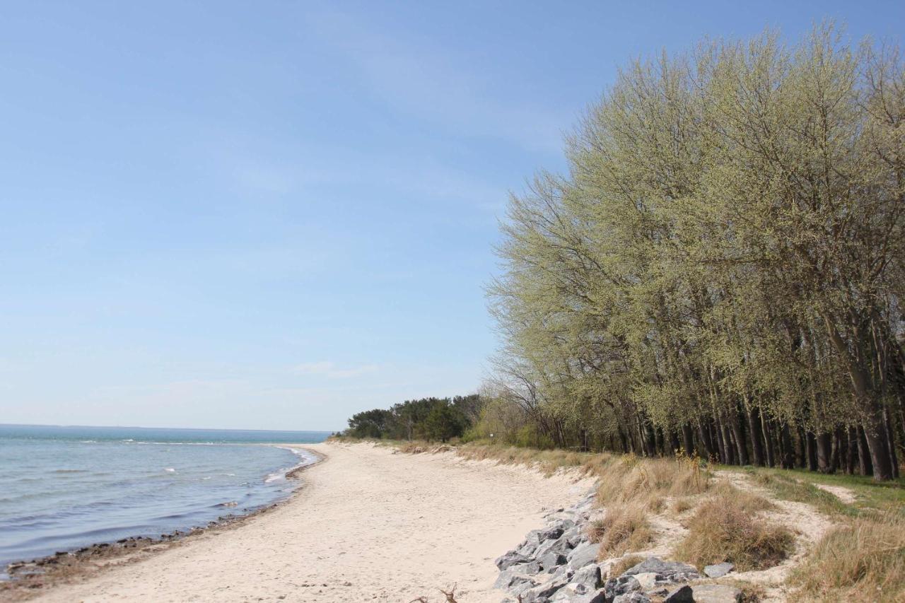 Schicke Fewo Mit Terrasse, Gratis Nutzung Vom Ahoi Erlebnisbad Und Sauna In Sellin - Haus De Niege Wech Fewo 02 Thiessow Exteriör bild